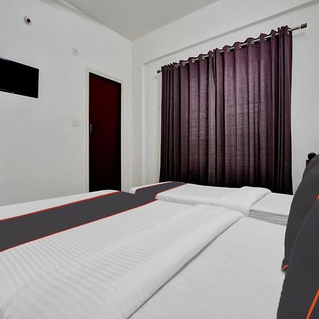 B Six Hotel 벵갈루루 외부 사진