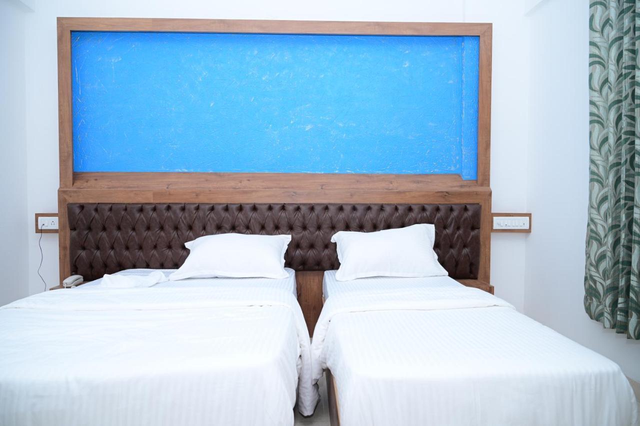 B Six Hotel 벵갈루루 외부 사진