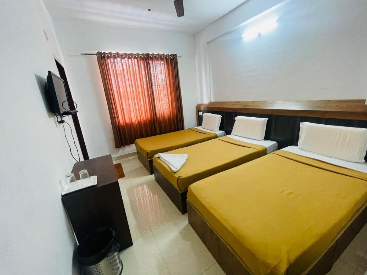 B Six Hotel 벵갈루루 외부 사진