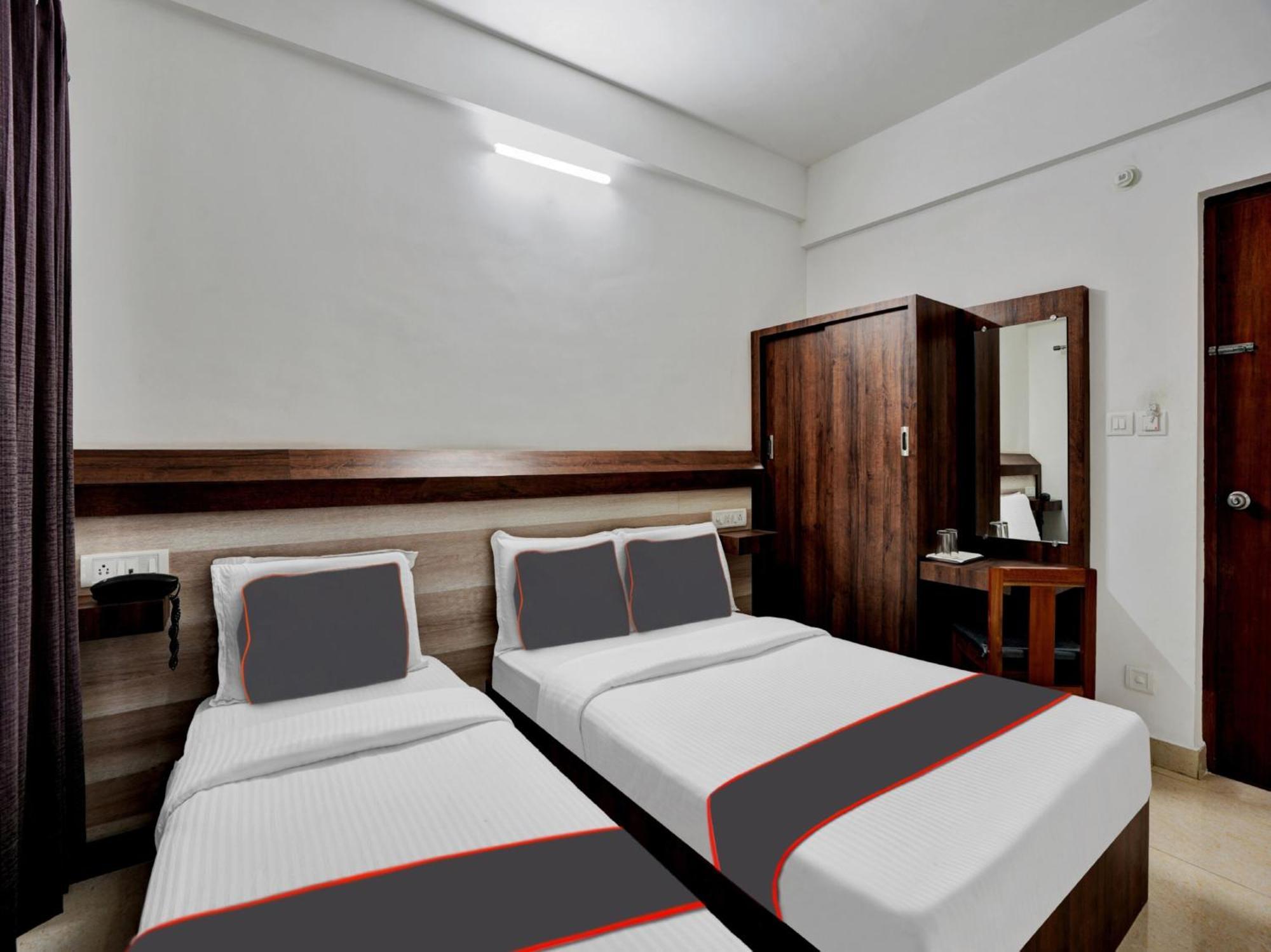 B Six Hotel 벵갈루루 외부 사진