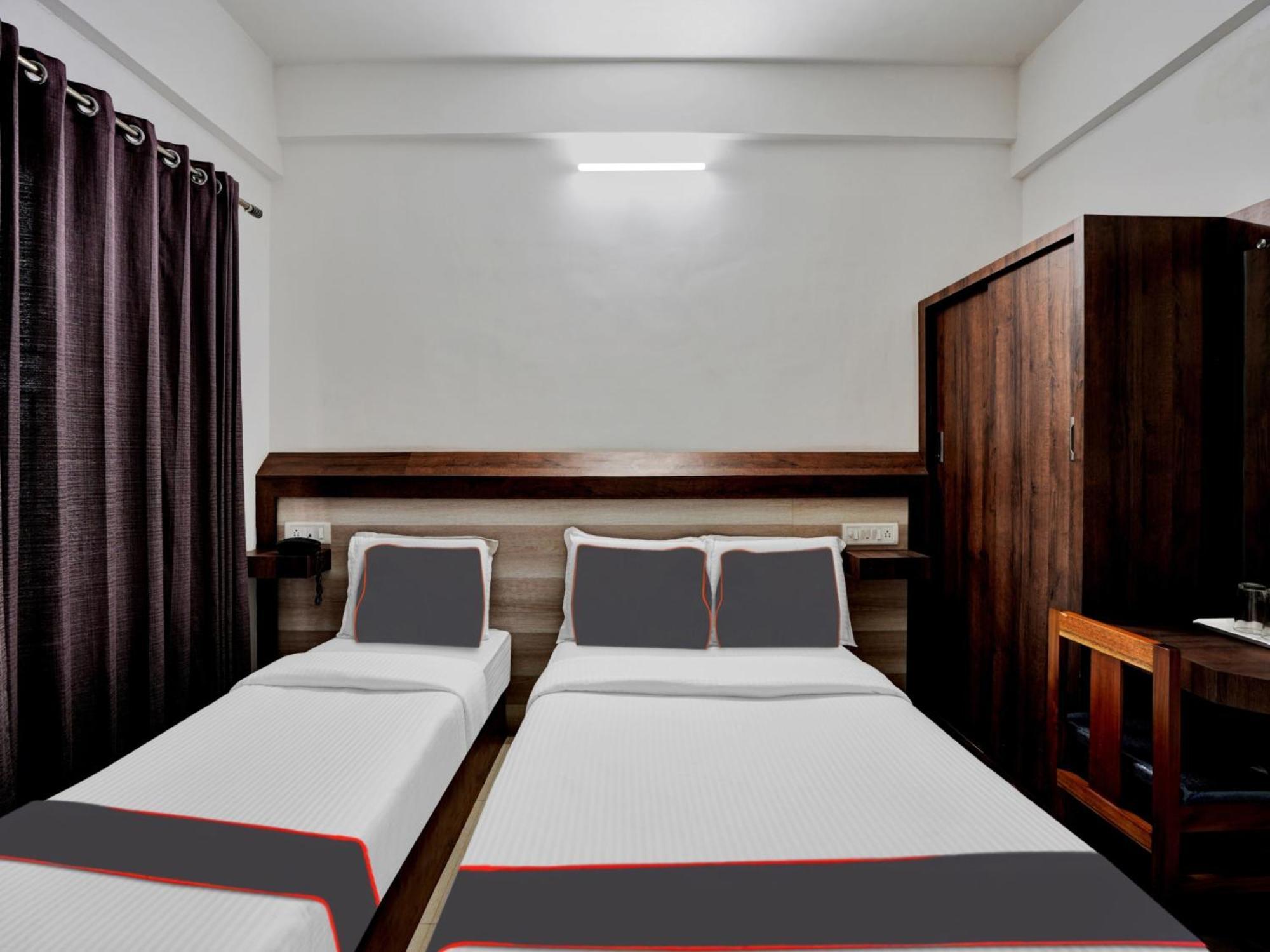 B Six Hotel 벵갈루루 외부 사진