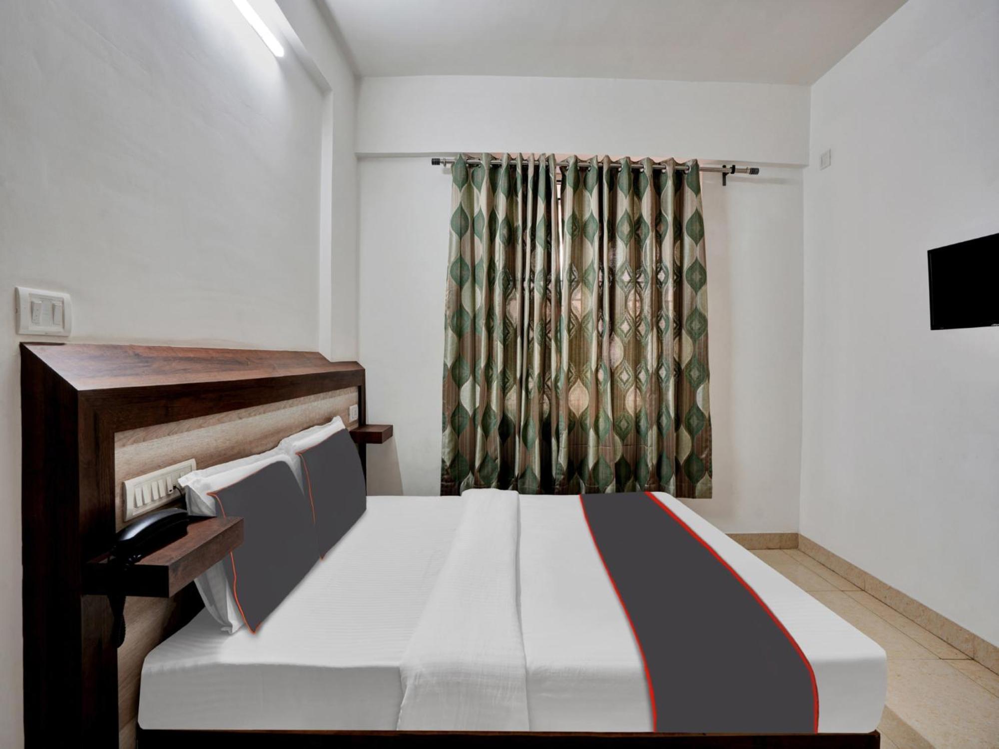 B Six Hotel 벵갈루루 외부 사진